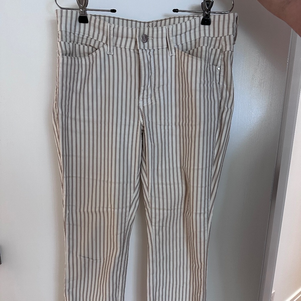 Dream Jeans by MAC Striped White and Blue Pants